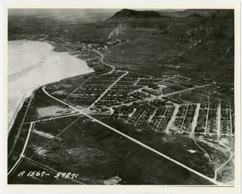 Aerial view of Garfield, Utah, in 1929 showing the company town beside the copper smelter